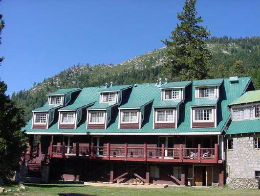 Strawberry Lodge Upper Forni Exteriör bild